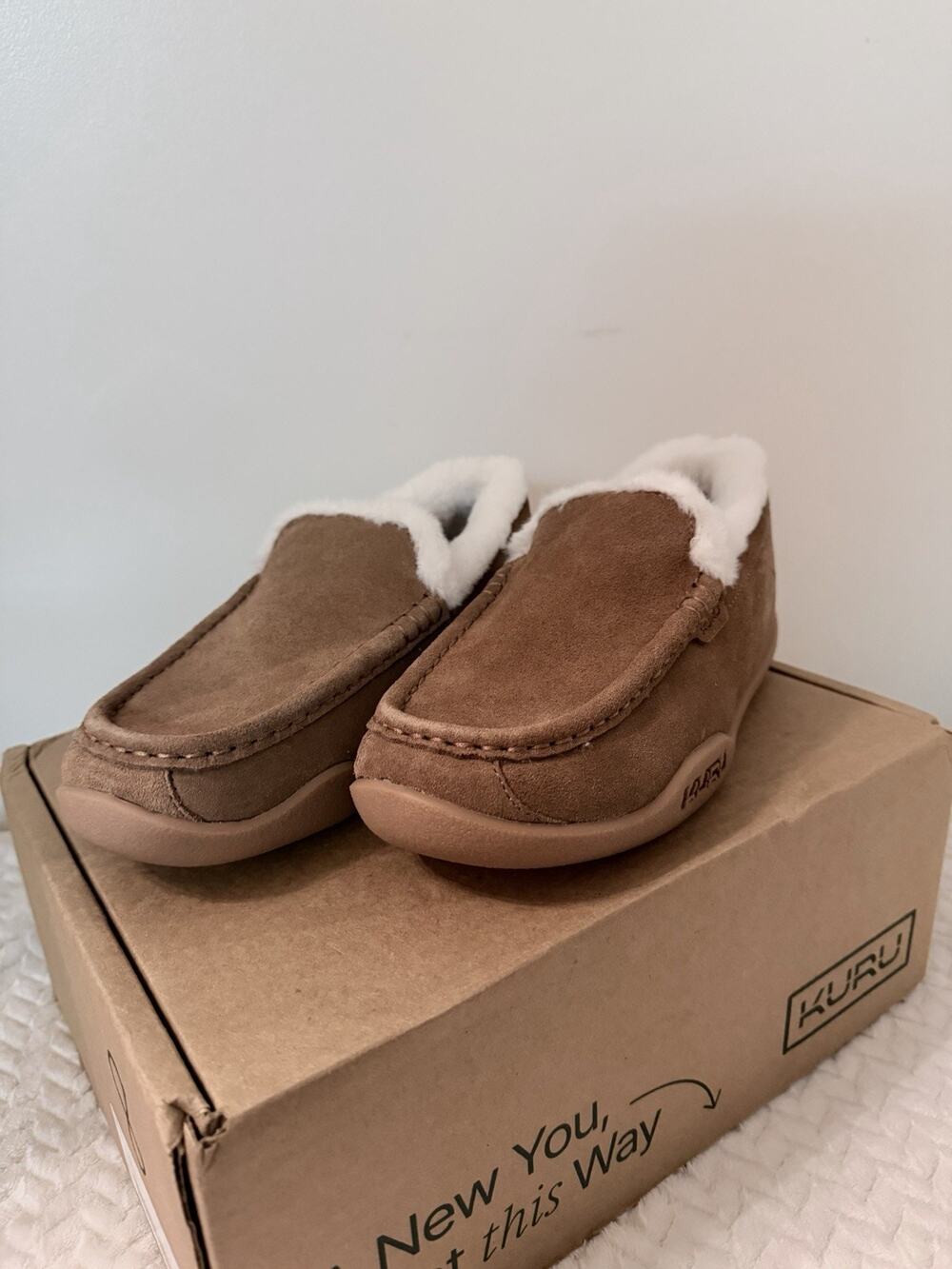 Kuru Loft Chestnut Gum Classic Suede Moccasin Slippers Shoes Size 12 M Womens